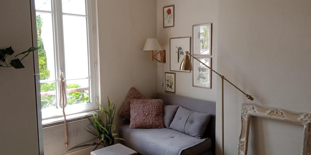 Paris Authentic House Small, Bright And Calm Studio Buitenkant foto