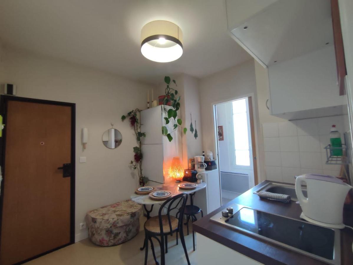Paris Authentic House Small, Bright And Calm Studio Buitenkant foto